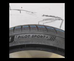 2 GOMME 215 40 18 MICHELIN RB110