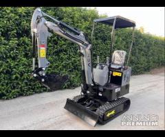 Miniescavatore 10Q RSV IVA E SPEDIZIONE INCLUSI