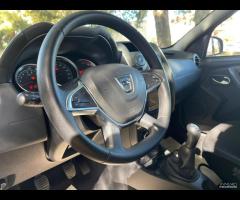 Dacia Duster 1.6 115CV Start&Stop 4x2 GPL Laur&eac