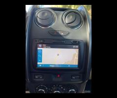 Dacia Duster 1.6 115CV Start&Stop 4x2 GPL Laur&eac - 10