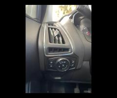 Ford Focus 1.6 TDCi 115 CV Titanium - 11