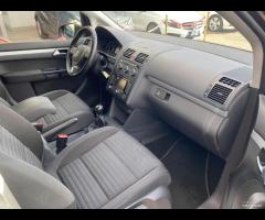 VOLKSWAGEN - Touran - 1.6 TDI Trendline BMT - FINA - 16