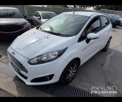 Ford Fiesta 1.4 5 porte Bz.- GPL