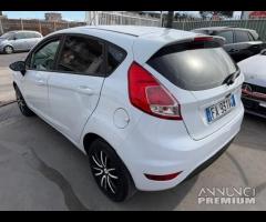 Ford Fiesta 1.4 5 porte Bz.- GPL