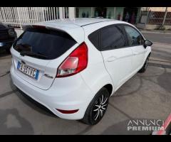Ford Fiesta 1.4 5 porte Bz.- GPL