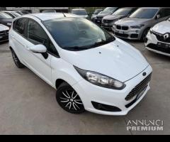 Ford Fiesta 1.4 5 porte Bz.- GPL