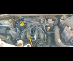 Ricambi Renault Twingo 1.1 B del 2007 motore D7FA8 - 9