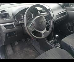 Suzuki Swift 1.3 DDiS 5 porte B-Top Bi-Color - 10