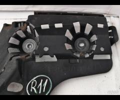 SUPPORTO STAFFA CENTRALE PARAURTI POSTERIORE BMW F - 7