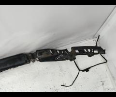 SUPPORTO STAFFA CENTRALE PARAURTI POSTERIORE BMW F - 21