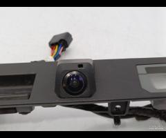 RIVESTIMENTO MANIGLIA DEL PORTELLONE (TELECAMERA) - 10