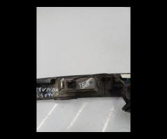 RIVESTIMENTO MANIGLIA DEL PORTELLONE (TELECAMERA) - 22