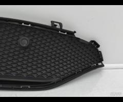 MASCHERINA FENDINEBBIA PARAURTI ANTERIORE DX MERCE - 4