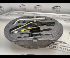 CRIC SOLLEVATORE RUOTA AUDI A3 1K0012115F 1K001103 - 9