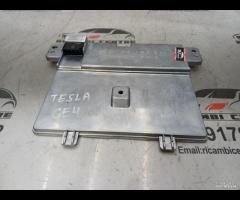 CENTRALINA STAZIONE RICARICA WIRELESS TESLA MODEL