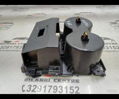 PORTABICCHIERE INFERIORE CONSOLE CENTRALE TESLA MO - 11