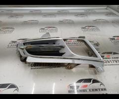 MASCHERINA FENDINEBBIA PARAURTI ANTERIORE DESTRA D - 8