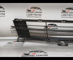 GRIGLIA RADIATORE PARAURTI ANTERIORE INFERIORE MAZ - 4