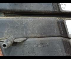 GRIGLIA RADIATORE PARAURTI ANTERIORE INFERIORE MAZ - 19