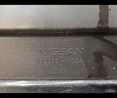 GRIGLIA PARAURTI ANTERIORE GRIGLIA RADIATORE NISSA - 22