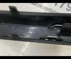 MASCHERINA GRIGLIA PARAURTI ANTERIORE GRIGLIA RADI - 17