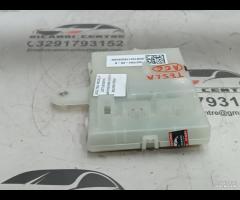 CENTRALINA CONTROLLO PORTA RICARICA TESLA MONDEL Y - 9