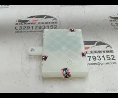 CENTRALINA CONTROLLO PORTA RICARICA TESLA MONDEL Y - 17