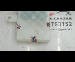 CENTRALINA CONTROLLO PORTA RICARICA TESLA MONDEL Y - 19