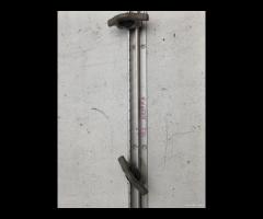 GUIDA DEL VANO DI CARICO NISSAN NAVARA IV D23 2019 - 11