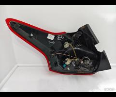 FARO FANALE STOP POSTERIORE DX FORD FOCUS III 2014 - 15