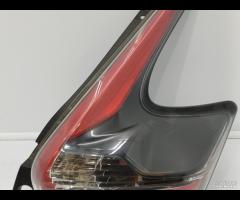 FARO FANALE STOP POSTERIORE DX NISSAN JUKE I F15 2