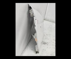 PARAFANGO ANTERIORE DESTRO DX OPEL VIVARO B X82 20 - 13