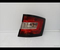 FARO FANALE STOP POSTERIORE DX SKODA FABIA III NJ5