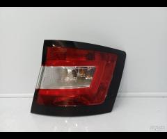 FARO FANALE STOP POSTERIORE DX SKODA FABIA III NJ5