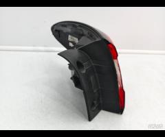 FARO FANALE STOP POSTERIORE DX RENAULT CAPTUR I 26 - 8