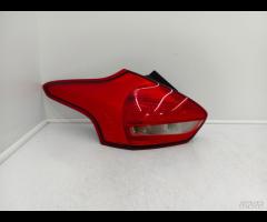 FARO FANALE STOP POSTERIORE SX FORD FOCUS III BJ 2