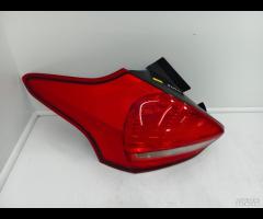 FARO FANALE STOP POSTERIORE SX FORD FOCUS III BJ 2