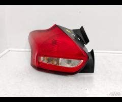 FARO FANALE STOP POSTERIORE SX FORD FOCUS III BJ 2 - 6