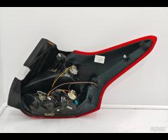 FARO FANALE STOP POSTERIORE SX FORD FOCUS III BJ 2 - 14