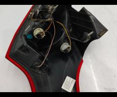 FARO FANALE STOP POSTERIORE SX FORD FOCUS III BJ 2 - 20