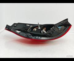 FARO FANALE STOP POSTERIORE DX FORD FIESTA VII MK7 - 23