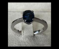 ANELLO SOLITARIO ORO 18kt. CON ZAFFIRO NATURALE