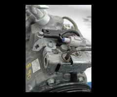 Compressore climatizzatore con giunto elettromagn. - 18