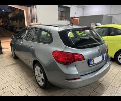 Opel Astra 1.4 Sports Tourer GPL 12/2014 - 6
