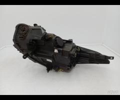 FARO FANALE ANTERIORE DESTRA DX HYUNDAI I40 15 VF - 16