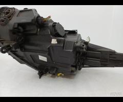 FARO FANALE ANTERIORE DESTRA DX HYUNDAI I40 15 VF - 21