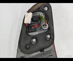 FARO FANALE STOP POSTERIORE DX HYUNDAI I40 15 VF 2 - 23