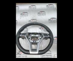 VOLANTE IN PELLE CON PALETTE MULTIFUNZIONE MERCEDE