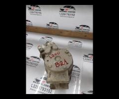 COMPRESSORE ARIA CONDIZIONATA MITSUBISHI L200/Trit - 15