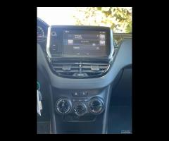 Peugeot 2008 BlueHDi 75 Active - 11